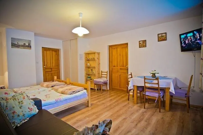 Gosciniec Poezja Проживание в семье Шклярска-Поремба